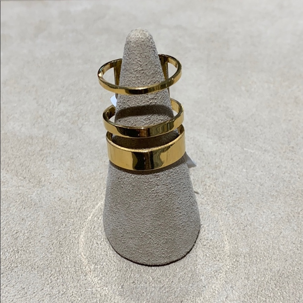 Natasha Ring